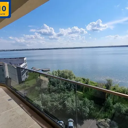 Apartment Petro Adamar